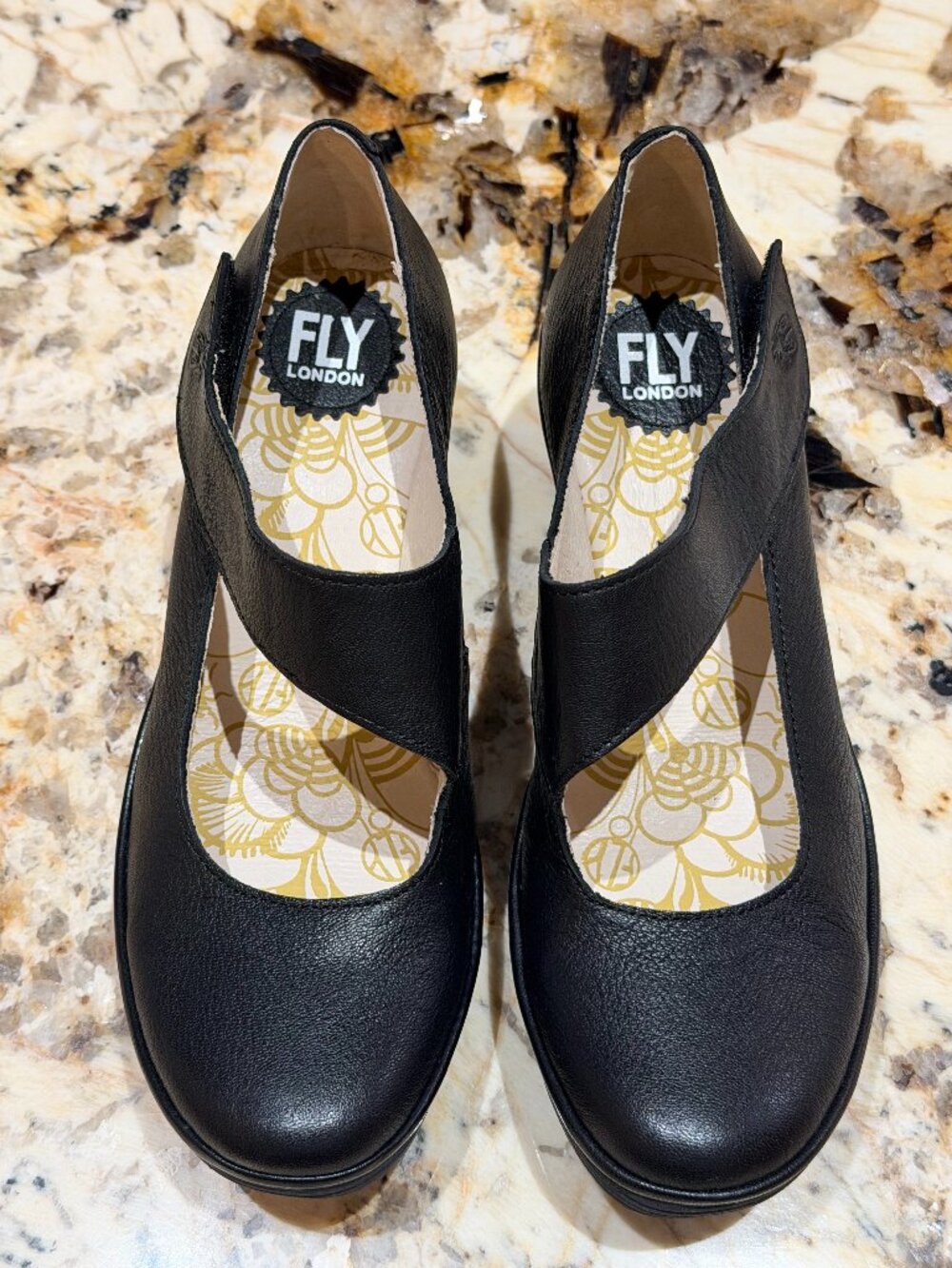Fly London YASI682FLY Black Wedge Mary Jane Pump EU 40 US 9